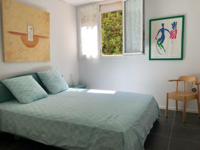 Appartement les Pieds dans l'eau ! Le Lavandou Extérieur photo